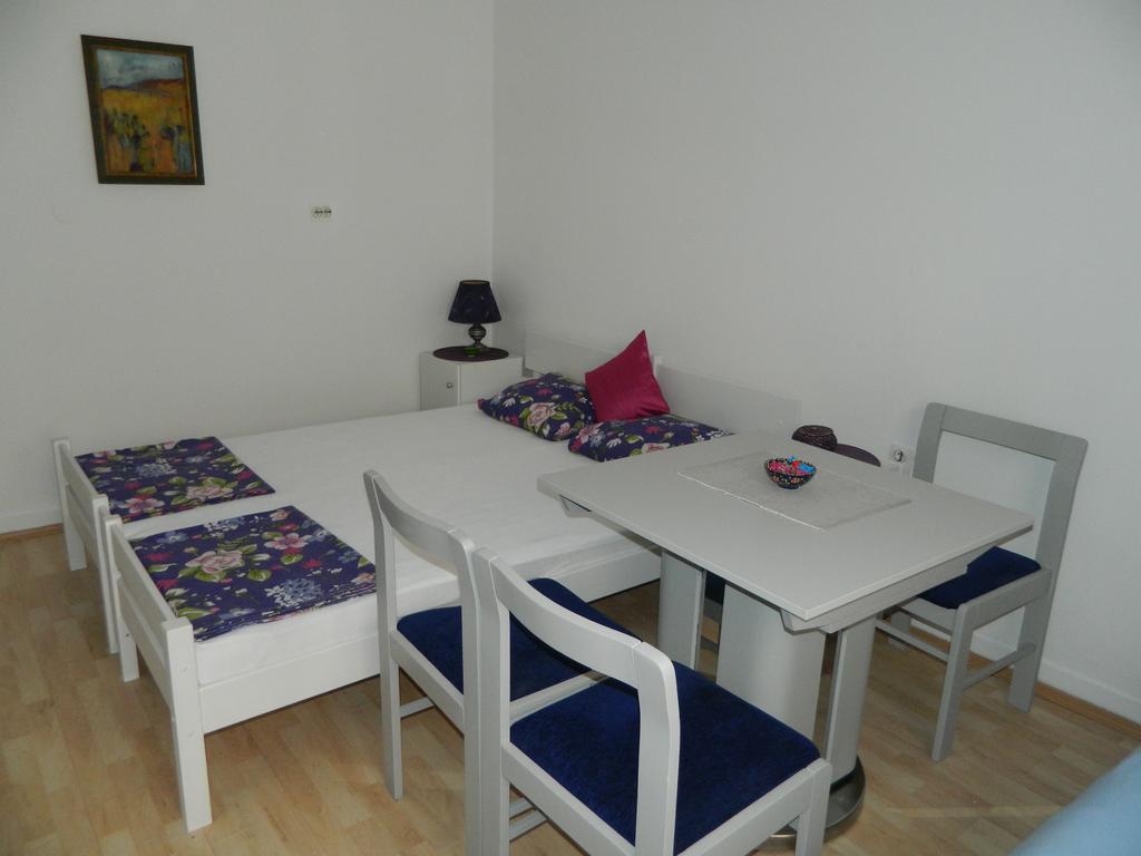 Apartment Smarty Мостар Екстер'єр фото